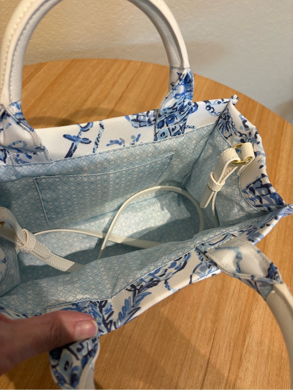 Lilly Pulitzer White and Blue Adair Mini Bag - Picture 7 of 7
